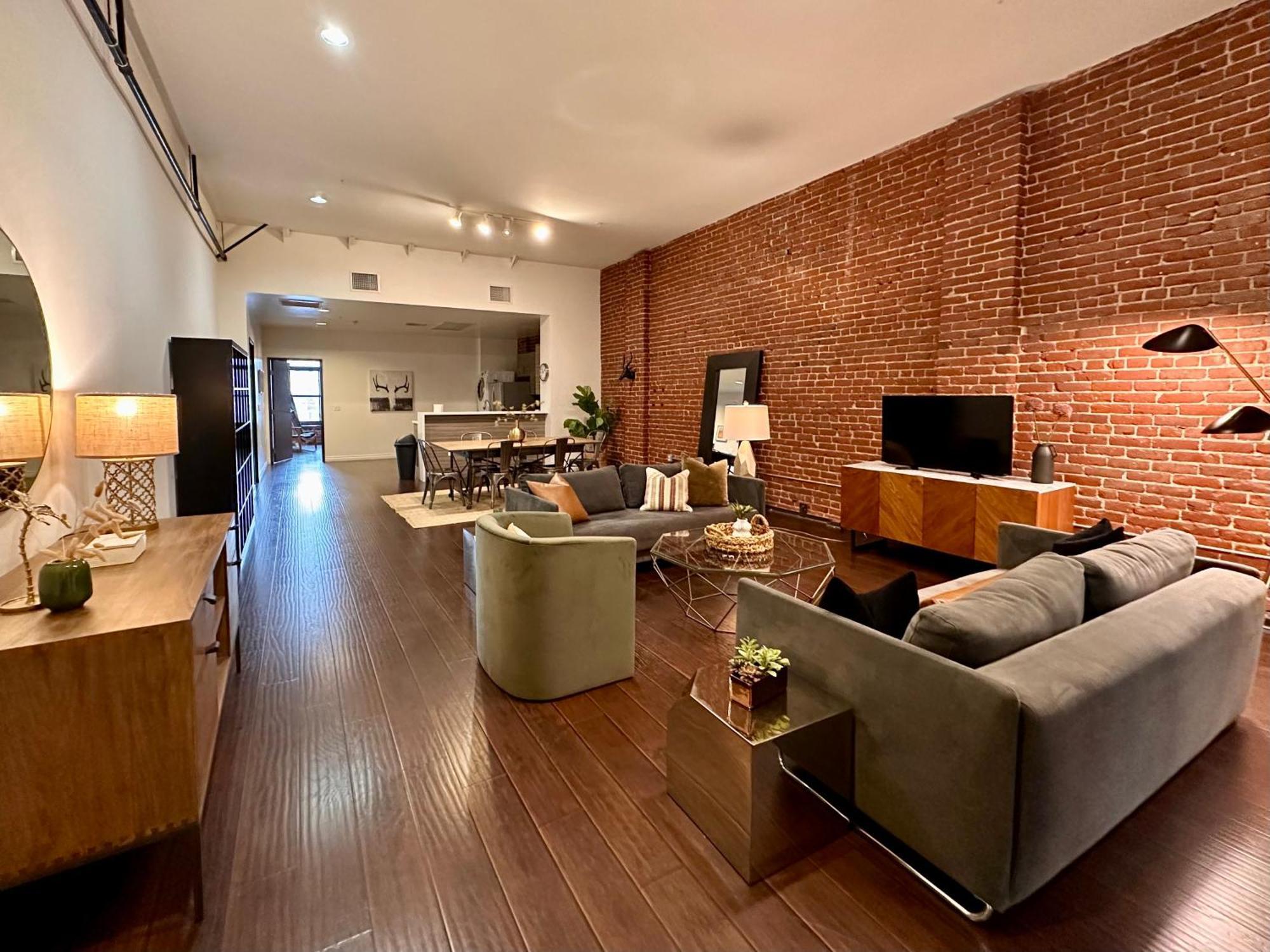 Abode Los Angeles - Downtown Historic Core Exterior photo