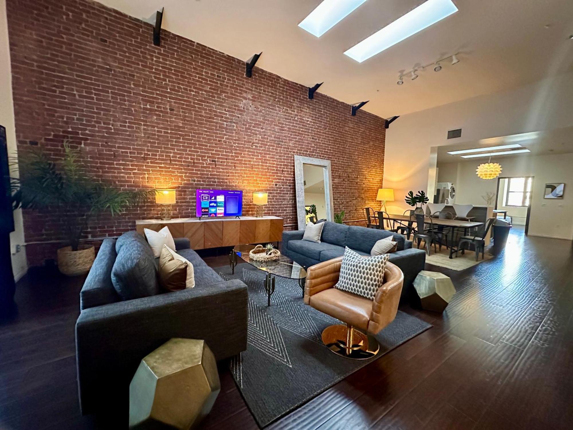 Abode Los Angeles - Downtown Historic Core Exterior photo