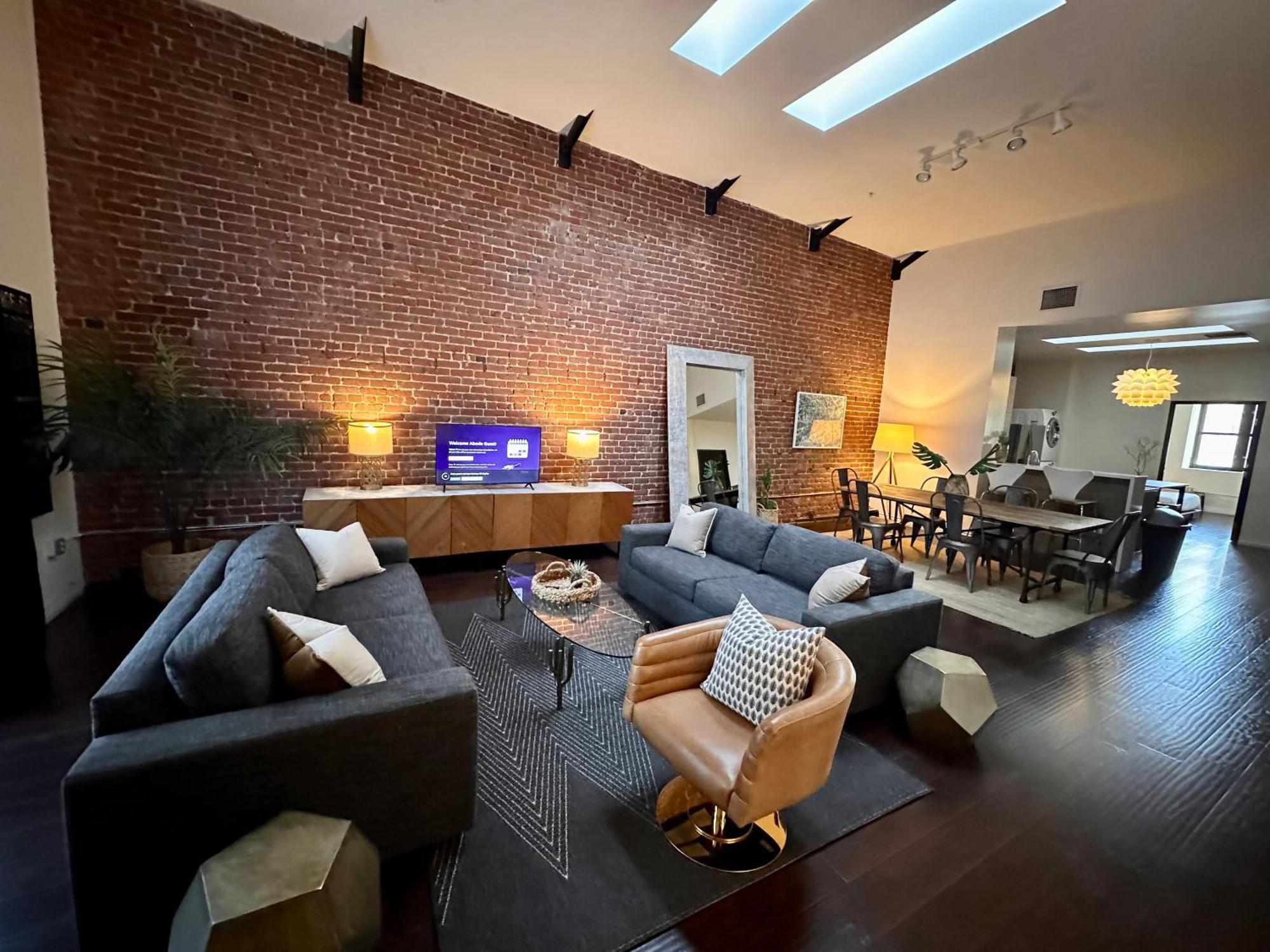 Abode Los Angeles - Downtown Historic Core Exterior photo